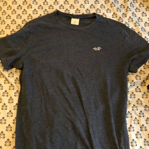 Hollister t-shirt Size Medium